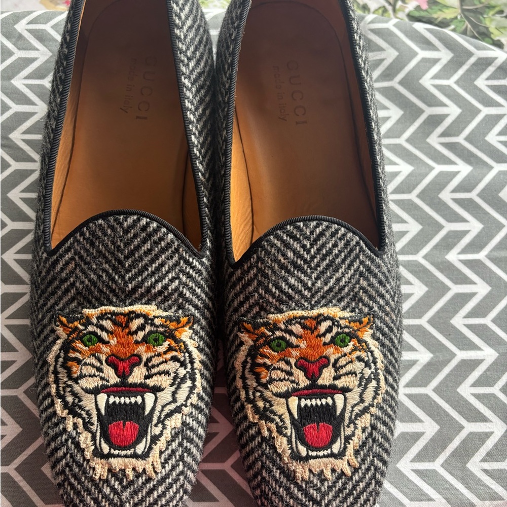 Gucci 500872 Herringbone Tiger Black/White